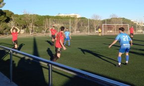 El Cambrils Unió se'n va a l'aturada nadalenca sense retrobar-se amb la victòria