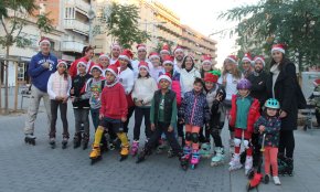 Rollers Cambrils fa dues rutes nadalenques pel barri del Port