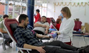 Setanta-cinc persones donen sang al casal d'Avis i Àvies Baix Camp