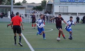 El FC Cambrils perd davant el Santes Creus en el darrer partit de la primera volta