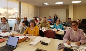 Comencen els cursos de català per a persones aturades del programa Aprèn.cat