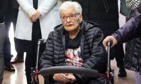 Dolors Granell: «Amb set anys vaig veure com els soldats franquistes afusellaven el meu pare»