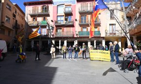 Les Àvies i Avis rebran un reconeixement de l'Ajuntament amb motiu del 75 aniversari de la Declaració Universal dels Drets Humans