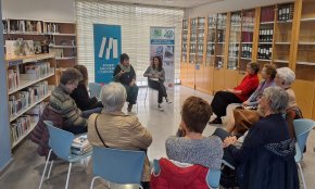 L'escriptora Glòria Sabaté protagonitza el Club de Lectura Adult del mes de març a la Biblioteca amb l'obra «El Vel de la deessa»