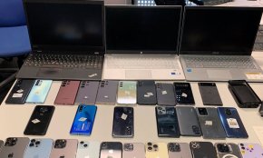 Els Mossos comissen 112 telèfons mòbils i 3 ordinadors, un dels quals sostret a Itàlia, en un autobús a Cambrils