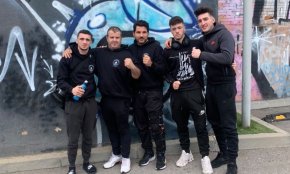 Els tres boxejadors del Club Muaythai i Boxa Cambrils guanyen els seus combats a Esplugues del Llobregat