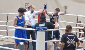Nil Rom guanya el seu combat en el II Open Ciutat de Reus donant una lliçó de boxa