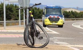 Mor un ciclista atropellat per un camió a la T-310, a Mont-roig del Camp