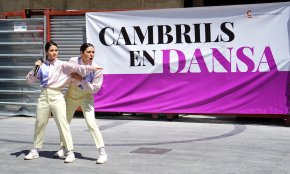 La plaça del Pòsit acull la primera mostra Cambrils en Dansa