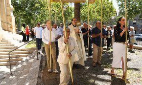 L'entorn de l'Ermita acull la professó de Corpus