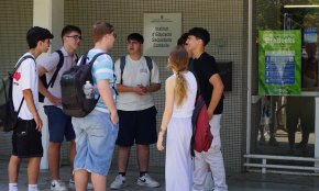 Cinquè any de selectivitat a l'institut Cambrils: 129 estudiants s'hi examinen