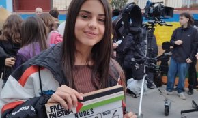 La cambrilenca Jasmine Serra, actriu a la sèrie «Nudes» de la plataforma 3Cat