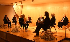 «Rel@cions XXX», una reflexió col·lectiva intergeneracional i teatralitzada