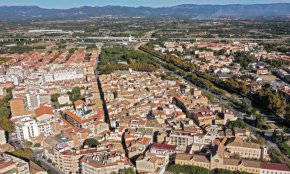 Cambrils se situa dins de la mitjana catalana de l'Índex Socioeconòmic Territorial