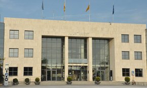 Alcaldes de Catalunya aproven el mecanisme per portar la Llei de l'Administració Local del PP al Tribunal Constitucional