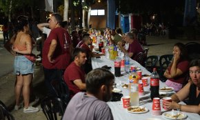 El parc del Pescador acull «la Festa dels Xiquets» amb un sopar de germanor i música 