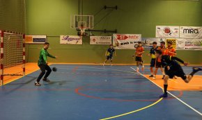 La poca contundència i les imprecisions marquen la derrota del CH Cambrils davant el FH Sant Vicenç