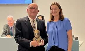 El Dr. Pere Mestres rep el Premi Battestini d'honor 2024 de l'Acadèmia de Ciències Mèdiques i de la Salut de Tarragona
