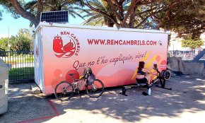 El Club Rem Cambrils recollirà ampolles i garrafes d'aigua per lliurar-les al País Valencià 