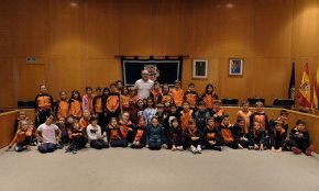 L'alumnat de tercer de primària de l'escola Guillem Fortuny visita l'Ajuntament