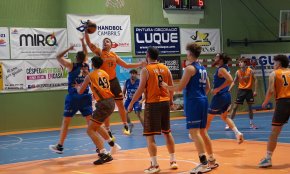 Clara victòria del Cofran 95 CB Cambrils davant el CB La Selva