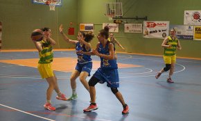 Contundent victòria del Cofran 95 CB Cambrils femení a la pista del Manyanet Reus B