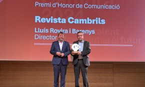 Revista Cambrils rep el Premi d'Honor de Comunicació dels Premis Cambra 2024