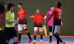 Èpica remuntada del Laguna per aconseguir els primers punts de la temporada