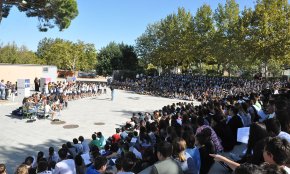 El col·legi Cardenal Vidal i Barraquer presenta el nou curs i el seu lema #SomVidaliBarraquer