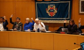 La taxa de recollida d'escombraries torna a enfrontar govern i oposició
