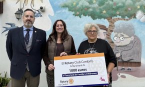 El Rotary Club Cambrils fa una donació de 1.000 euros a l'Associació de Familiars de l'Alzheimer Costa Daurada