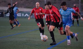Important victòria del Cambrils Unió B davant l'Hospitalet en un partit marcat per l'arbitratge