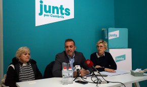 Junts per Cambrils tanca files al voltant d'Enric Daza i les regidores Mellau i Recasens