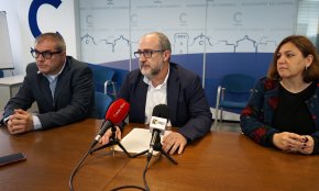 El PSC acusa Esquerra Republicana de vetar la possibilitat de cedir un any d'alcaldia a Oliver Klein