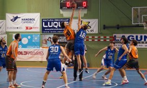 El Cofran 95 CB Cambrils s'endú la victòria a la pista del CB La Selva i se situa en la tercera posició de la classificació
