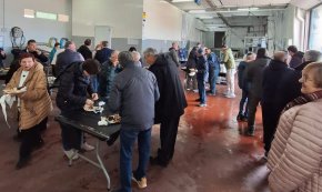 L'esmorzar per a pagesos i pescadors jubilats i el tast de bao de carxofes tanquen les Jornades de la Galera i la Carxofa