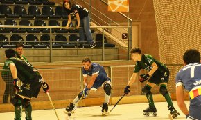 Contundent victòria del Cambrils CH a la pista de l'Amposta