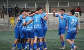 El Cambrils Unió B s'assegura la permanència amb una victòria contundent davant el Constantí