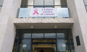 Cambrils commemora el Dia Contra el Càncer de Mama 