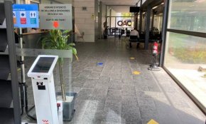 Salou incorpora un nou servei mòbil per tramitar el DNI i, per primera vegada, també el passaport