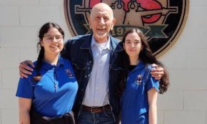 Alba Fernández i Ariadna Pleguezuelos, del Club de Tir Olímpic Cambrils, competeixen a la Lliga Bori 