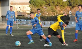 El Cambrils Unió goleja al La Sènia i recupera el liderat