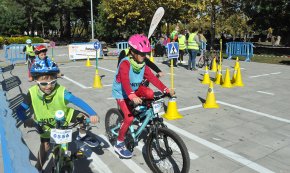 Els aficionats al món de la bicicleta es donen cita al Cambribike