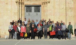 La ruta «El nostre Cardenal» recorre el Barri Antic per parlar de la seva infantesa i de la seva vida pastoral