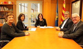 L'Ajuntament i la Generalitat signen un conveni per implantar el Servei d'Atenció Integral LGBTI