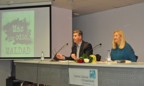 Ana Maria Franquet debuta com a escriptora amb la novel·la «Más que odio, maldad»