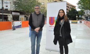 Es posa en marxa la pista de patinatge de la Unió de Botiguers a la plaça d'Aragó