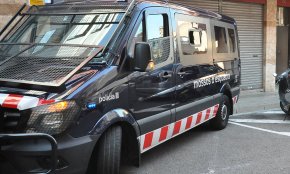 Els Mossos d'Esquadra detenen un home a Cambrils per un robatori amb força en un domicili de Sarral