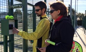 S'instal·la domòtica per automatitzar l'accés a les pistes municipals de tennis i pàdel de Vandellòs i l'Hospitalet de l'Infant