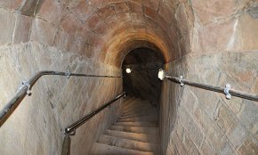 El refugi del carrer de les Creus podria tornar a ser visitable després de quatre anys del seu tancament